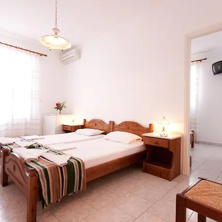 Angeliki's Guest house 3*