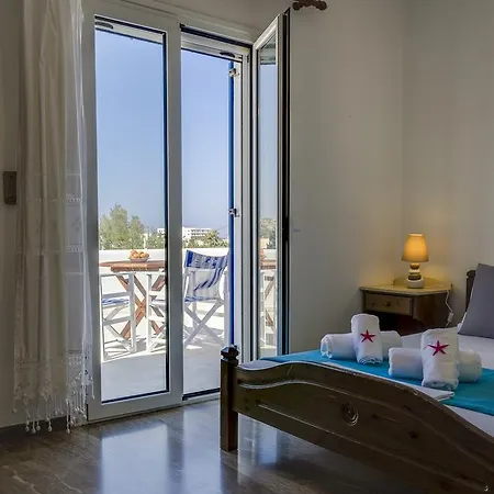 Angeliki's Parikia (Paros)