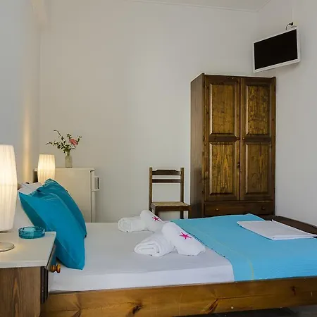 Angeliki's Parikia (Paros)